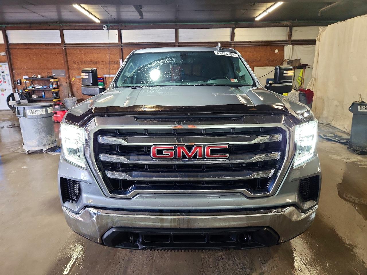 2020 GMC SIERRA K1500 SLE photo 9