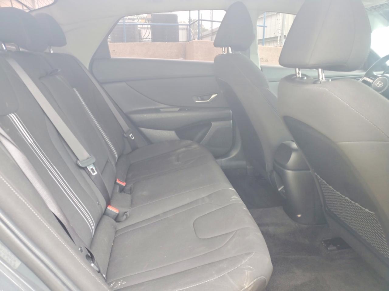 2024 HYUNDAI ELANTRA SEL photo 10