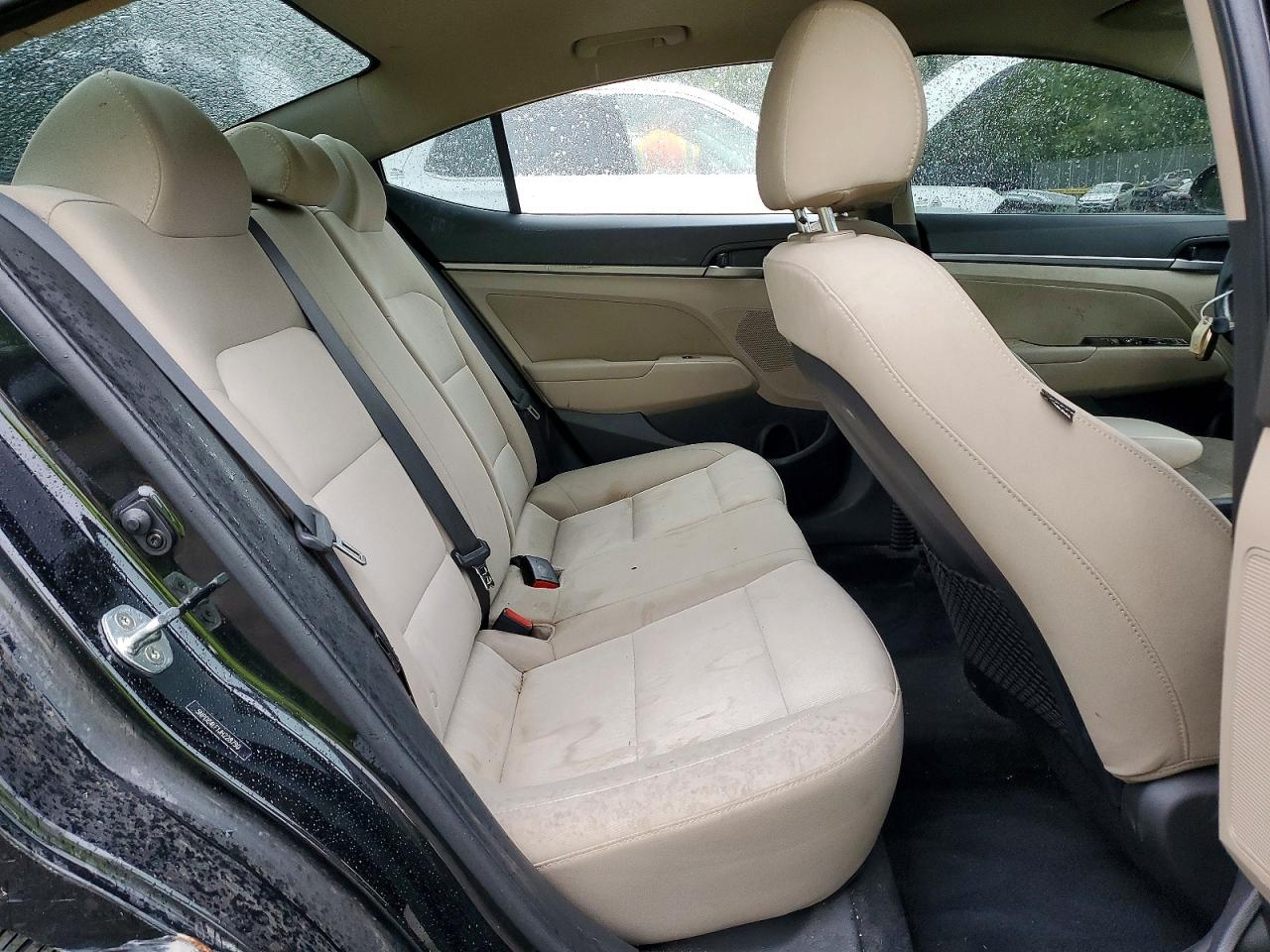 2018 HYUNDAI ELANTRA VALUE EDITION photo 10