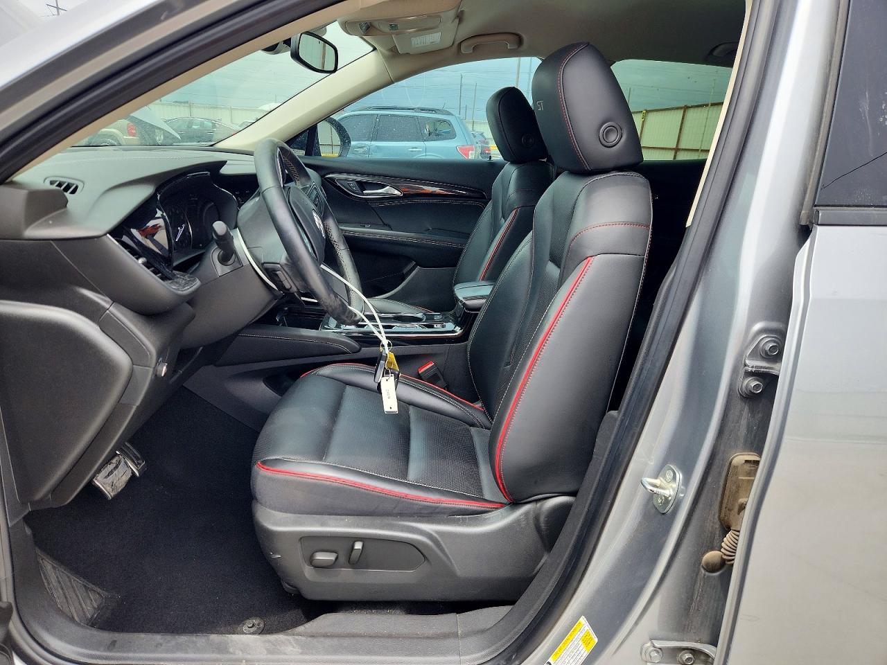 2023 BUICK ENVISION ESSENCE photo 19