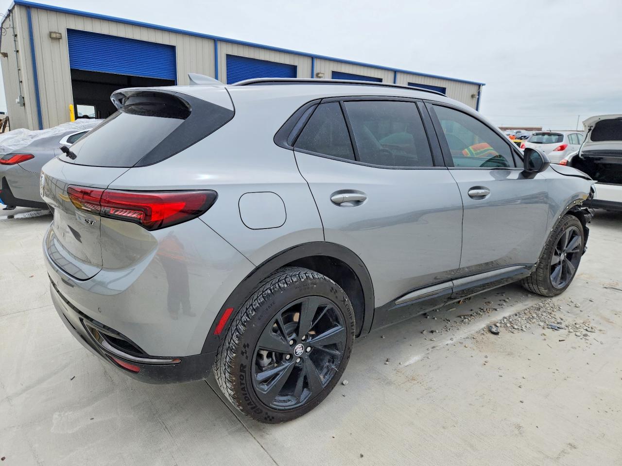 2023 BUICK ENVISION ESSENCE photo 7