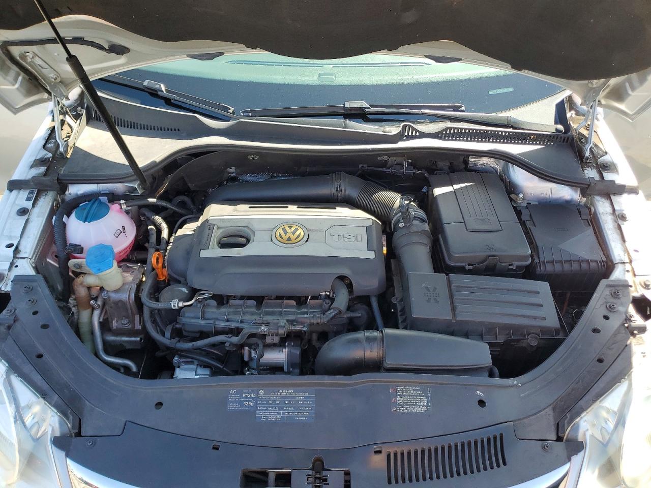 2009 VOLKSWAGEN EOS TURBO photo 21