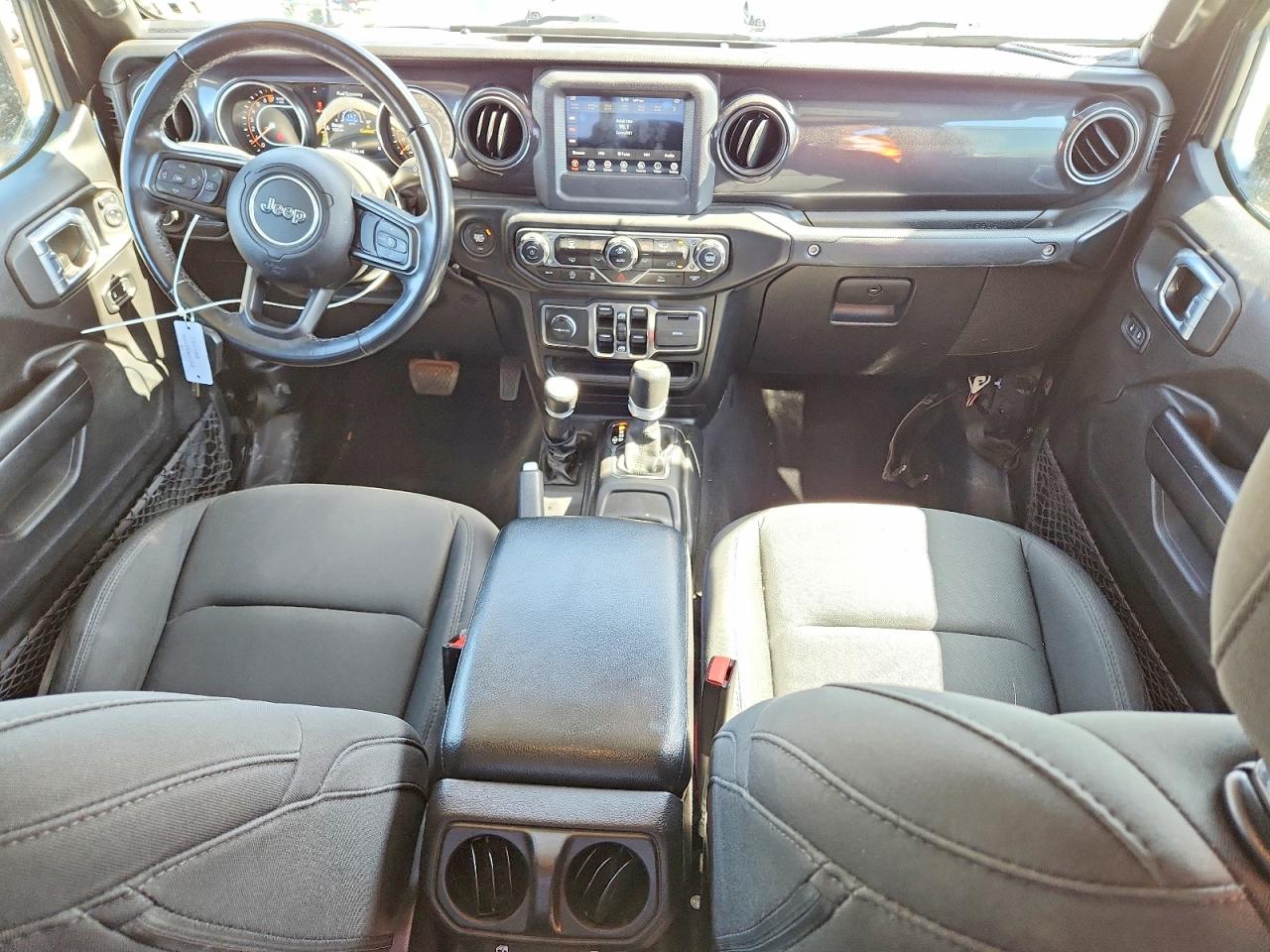 2021 JEEP GLADIATOR SPORT photo 15