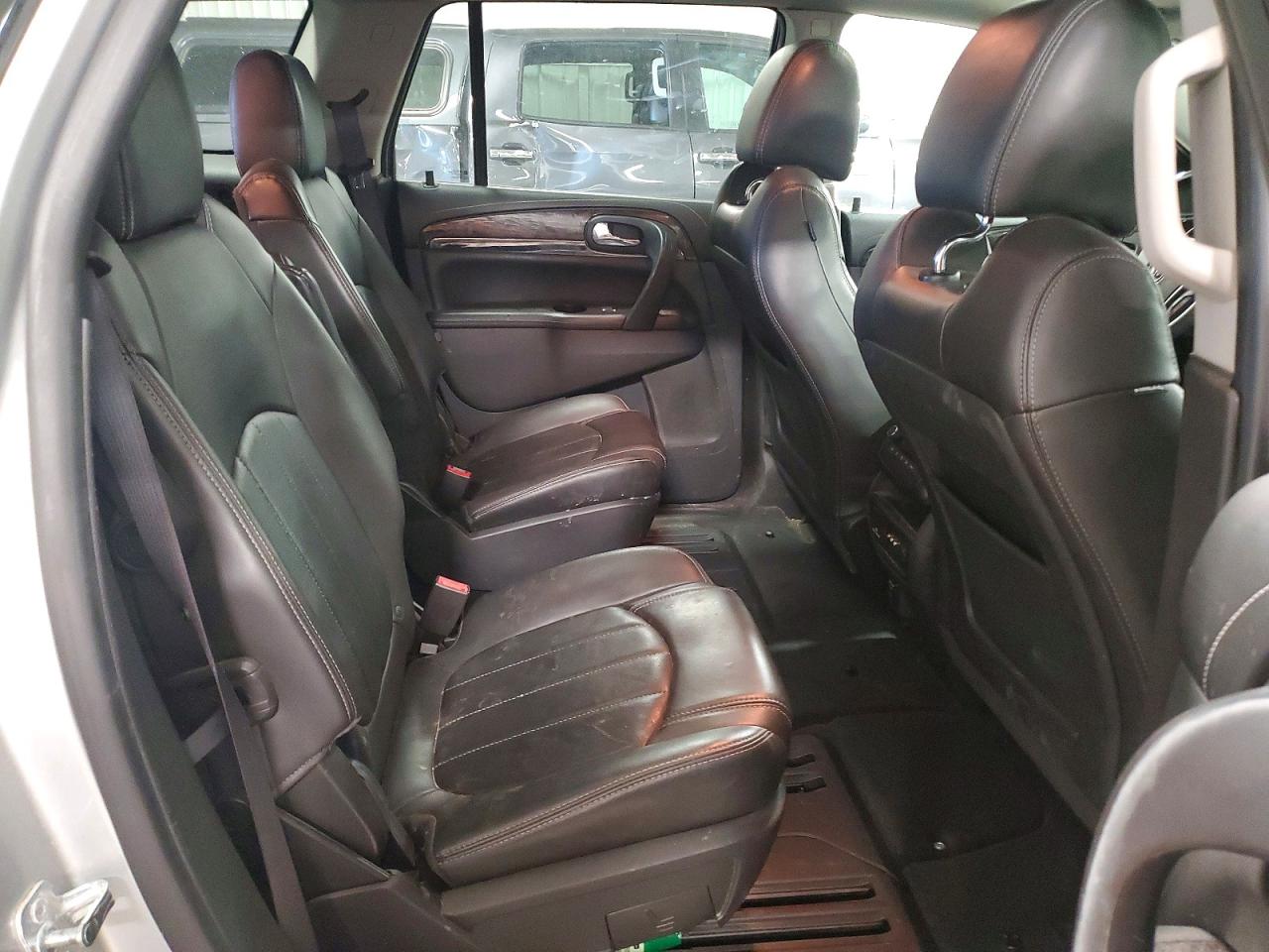 2015 BUICK ENCLAVE photo 31