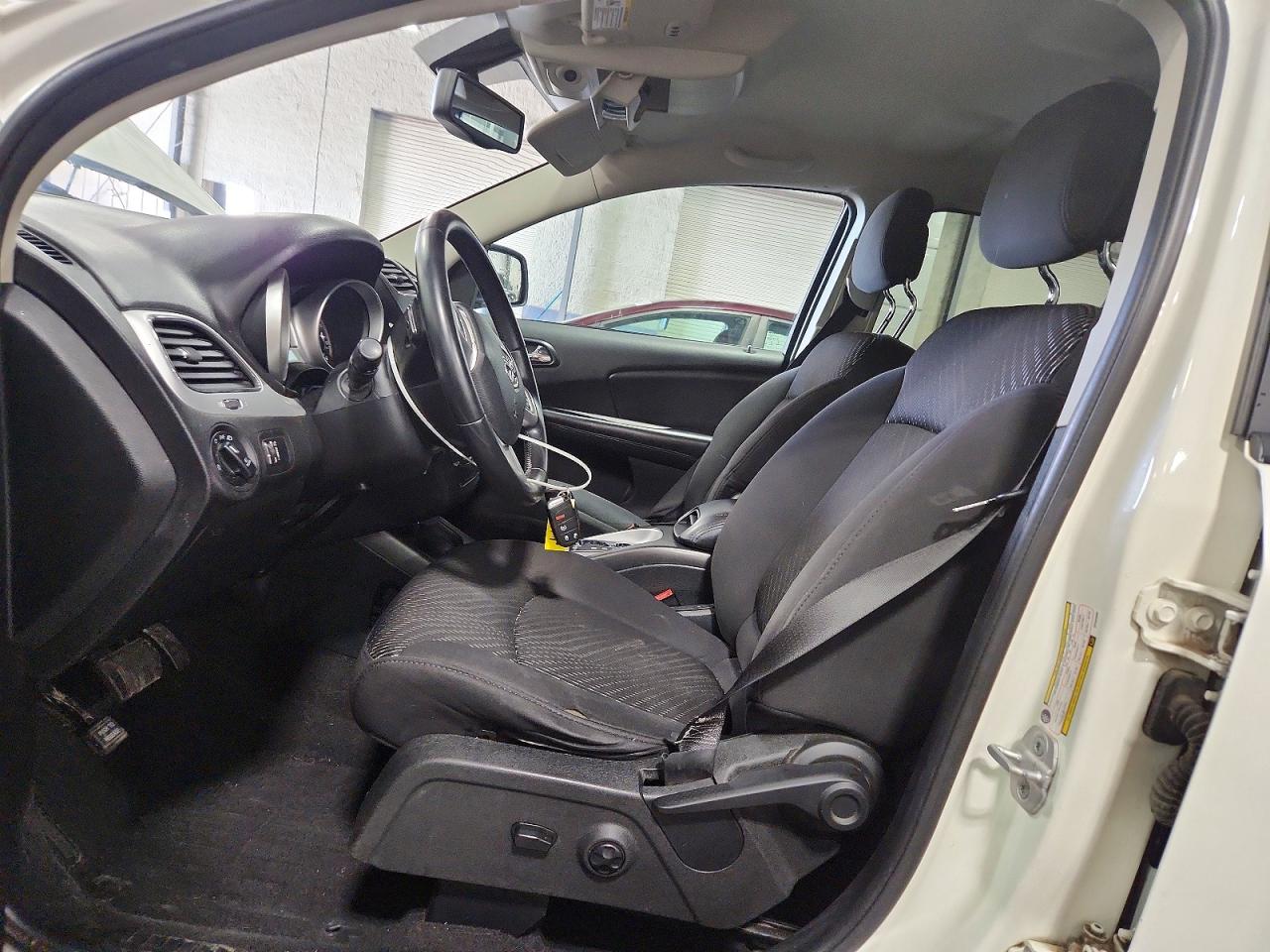 2013 DODGE JOURNEY SXT photo 7