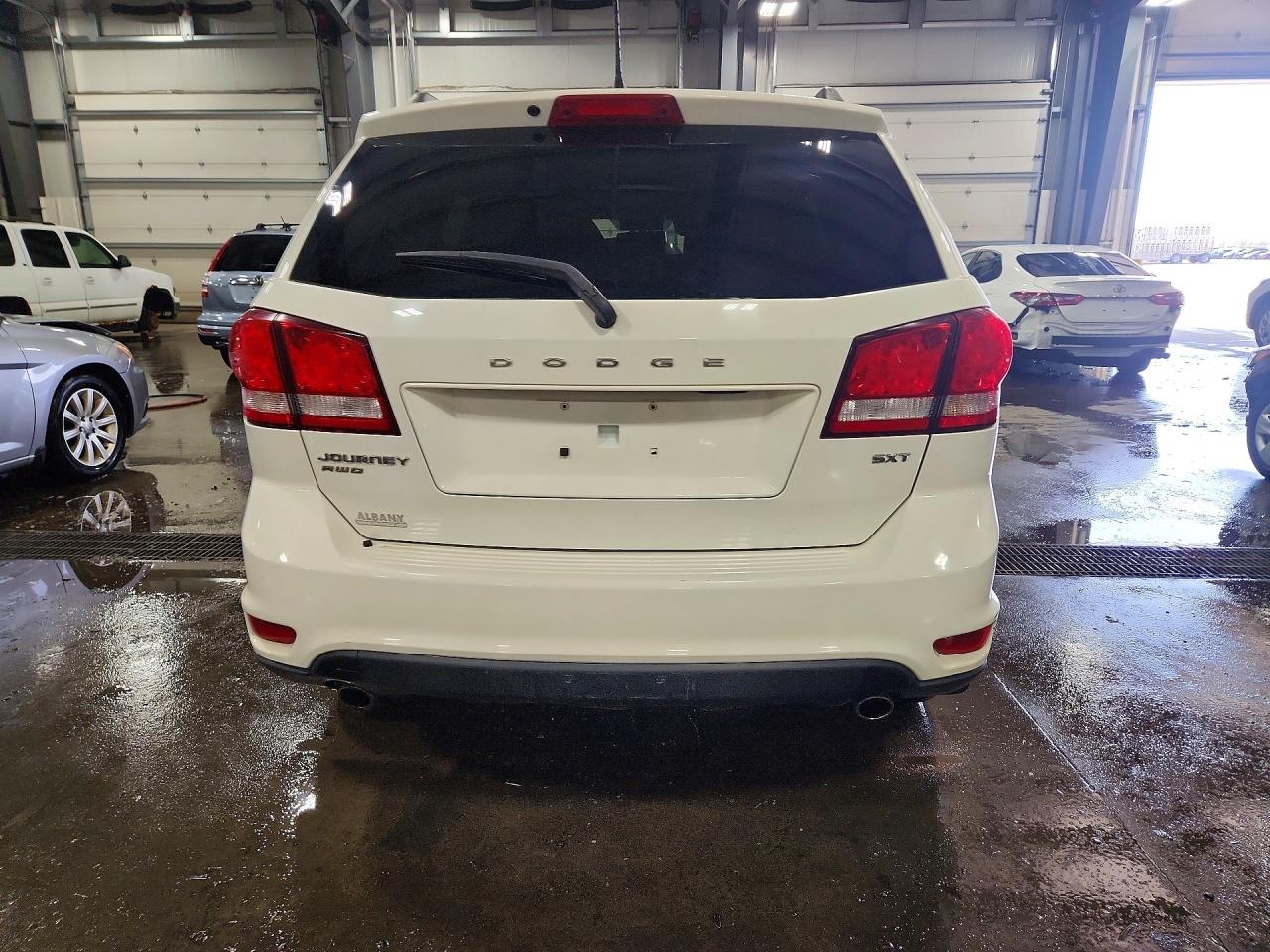 2013 DODGE JOURNEY SXT photo 6