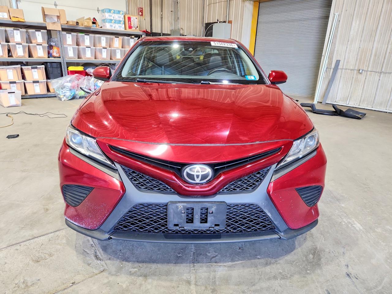 2018 TOYOTA CAMRY SE photo 13