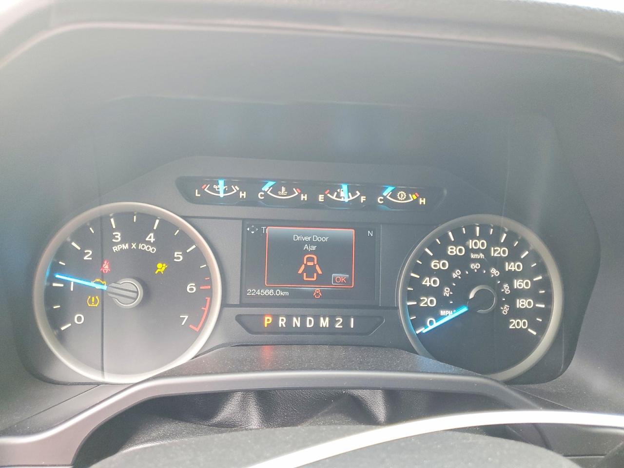 2016 FORD F150 SUPERCREW photo 17