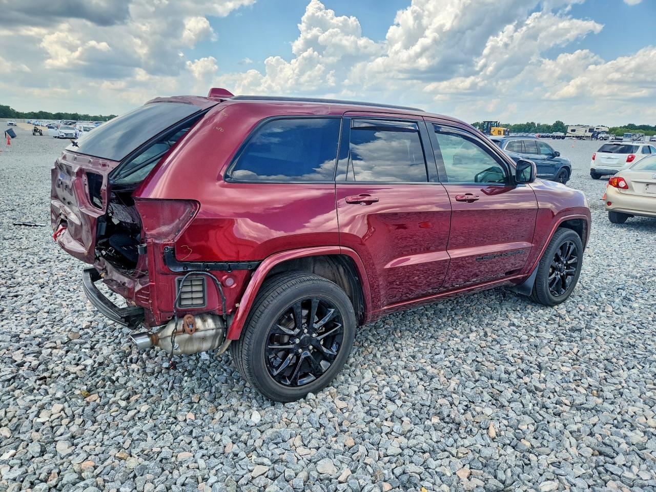 2022 JEEP GRAND CHEROKEE LAREDO E photo 5