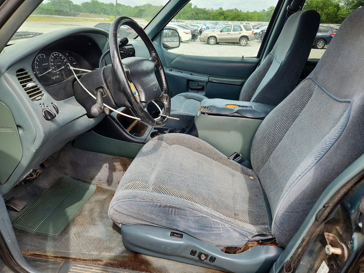 1997 FORD EXPLORER photo 13
