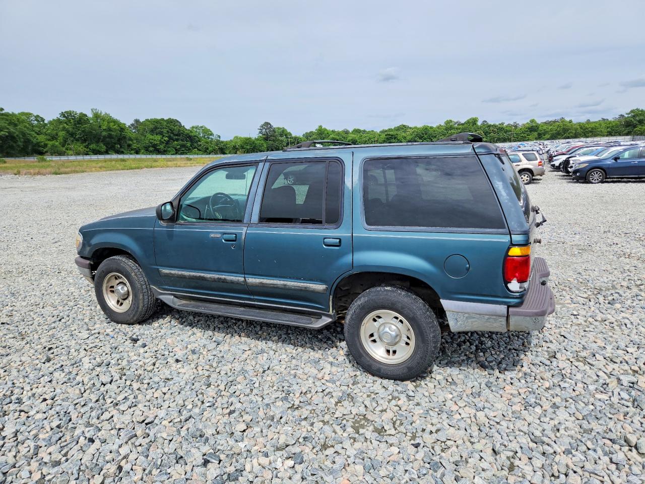 1997 FORD EXPLORER photo 3