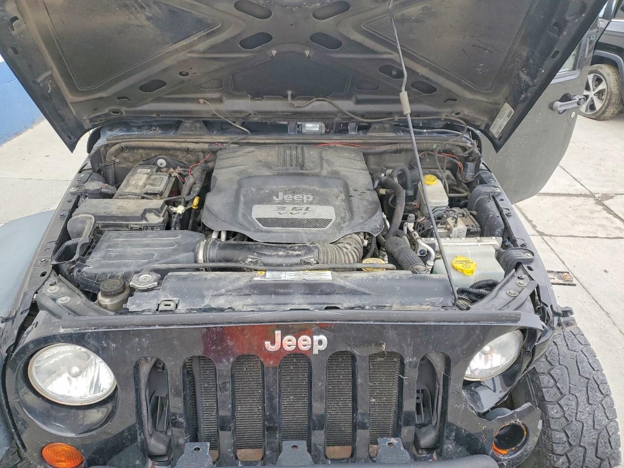 2012 JEEP WRANGLER SPORT photo 21