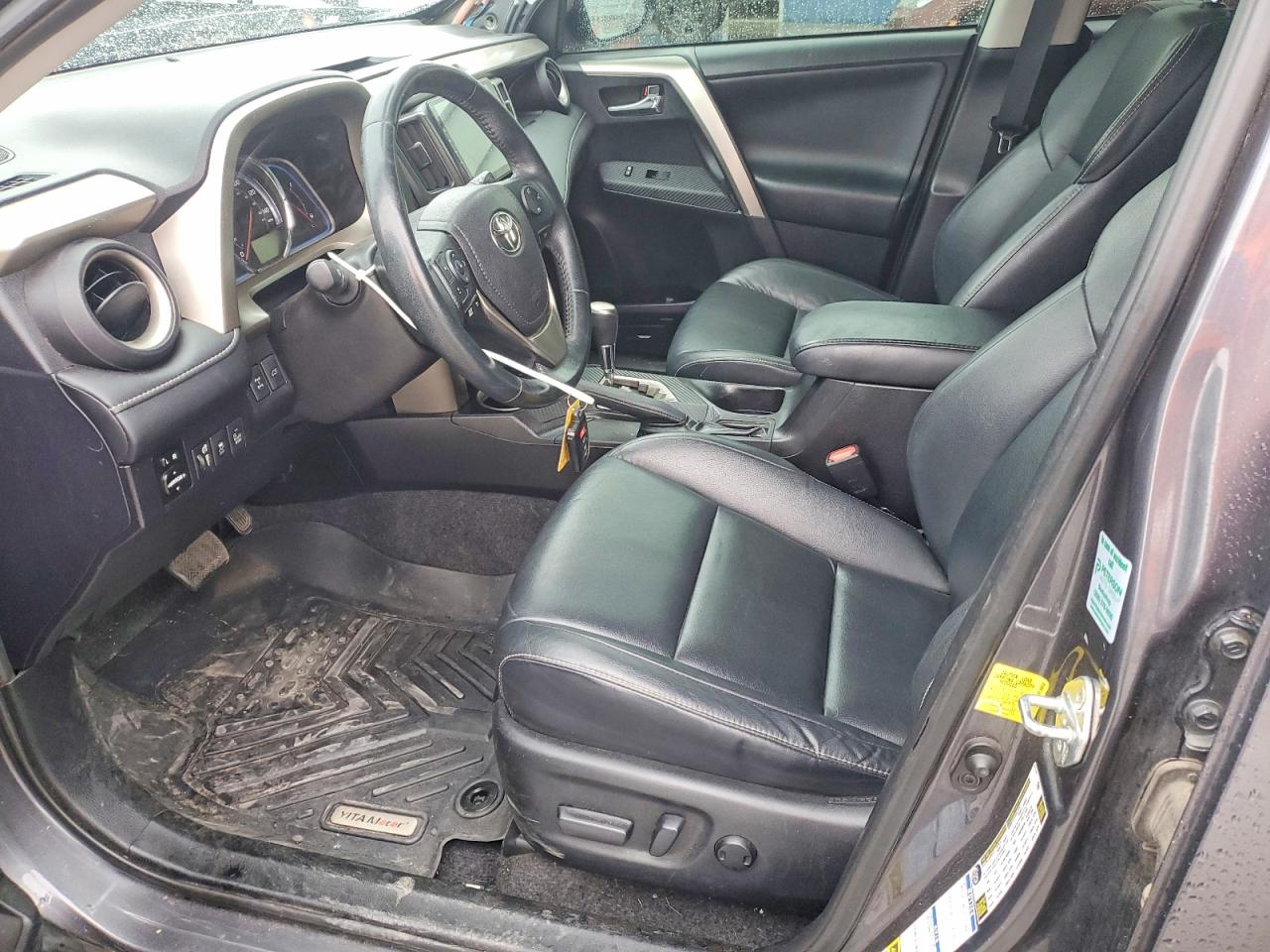 2015 TOYOTA RAV4 LIMITED photo 19