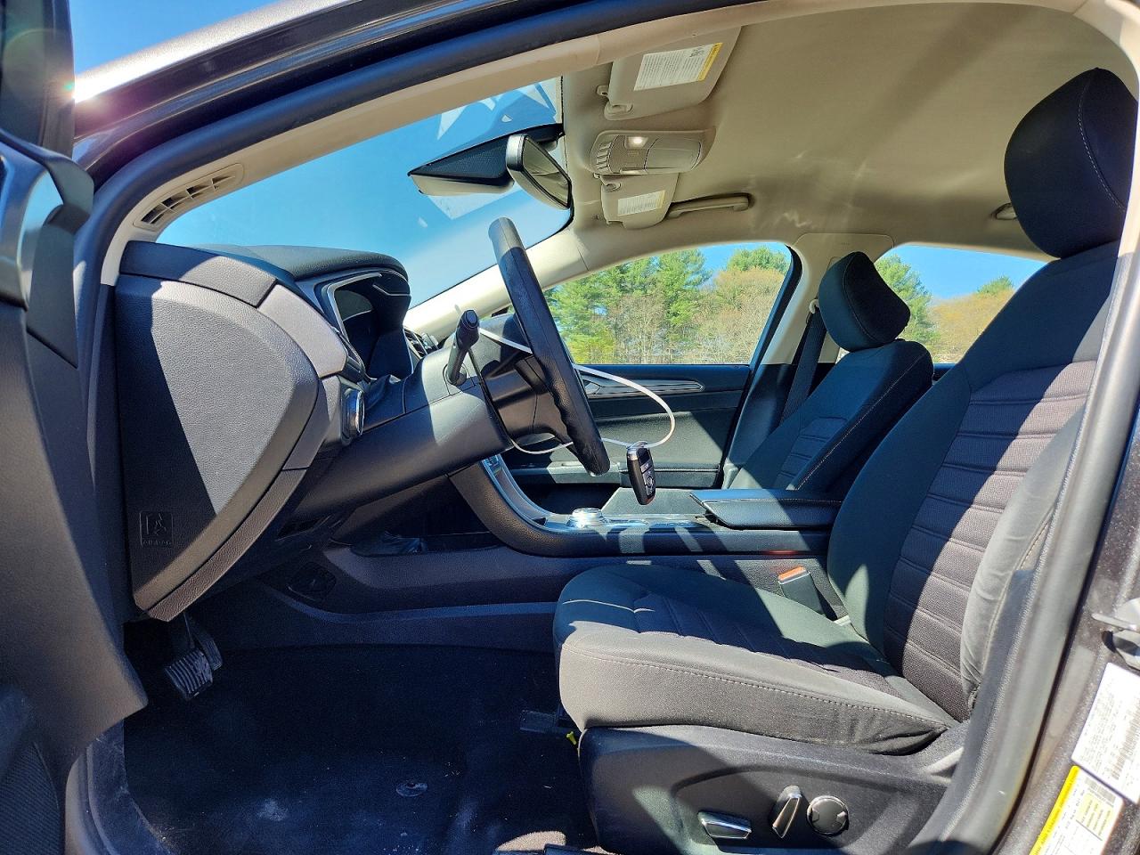 2020 FORD FUSION SE photo 7
