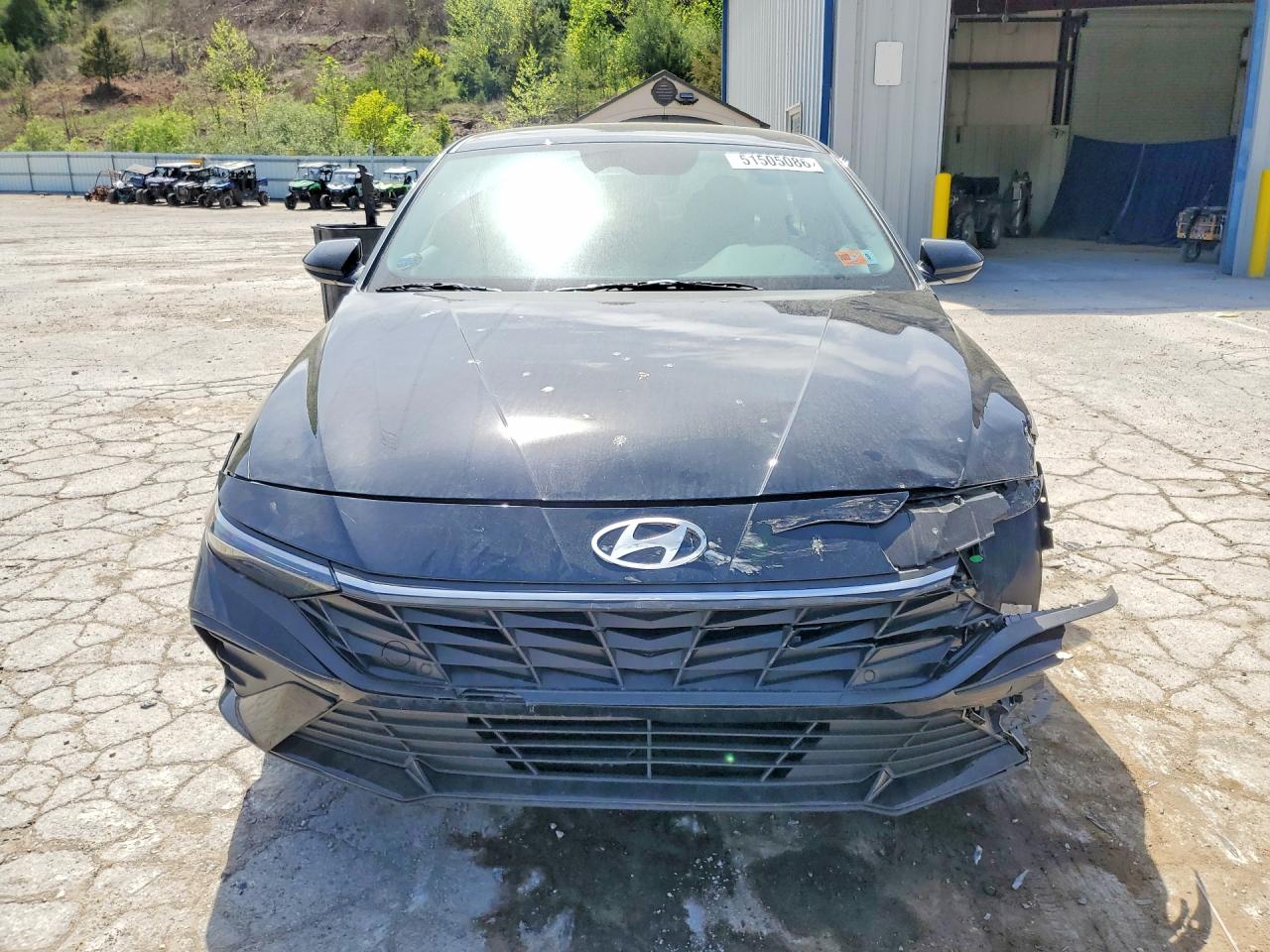 2025 HYUNDAI ELANTRA SEL SPORT photo 9