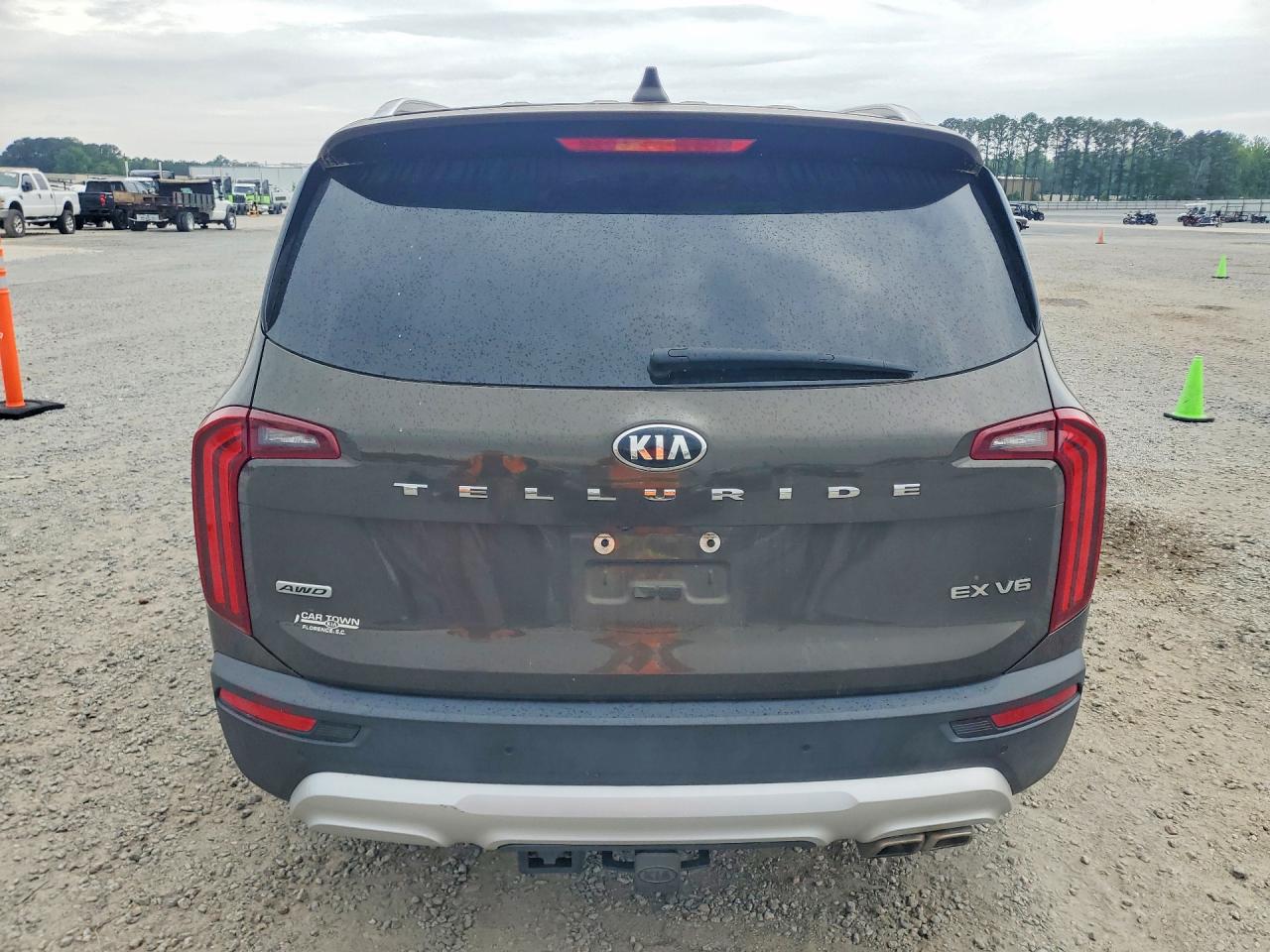 2021 KIA TELLURIDE EX photo 16