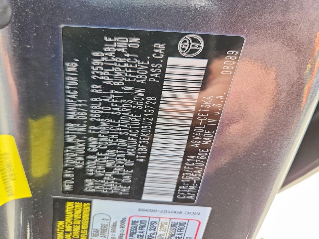 2011 TOYOTA CAMRY SE photo 23