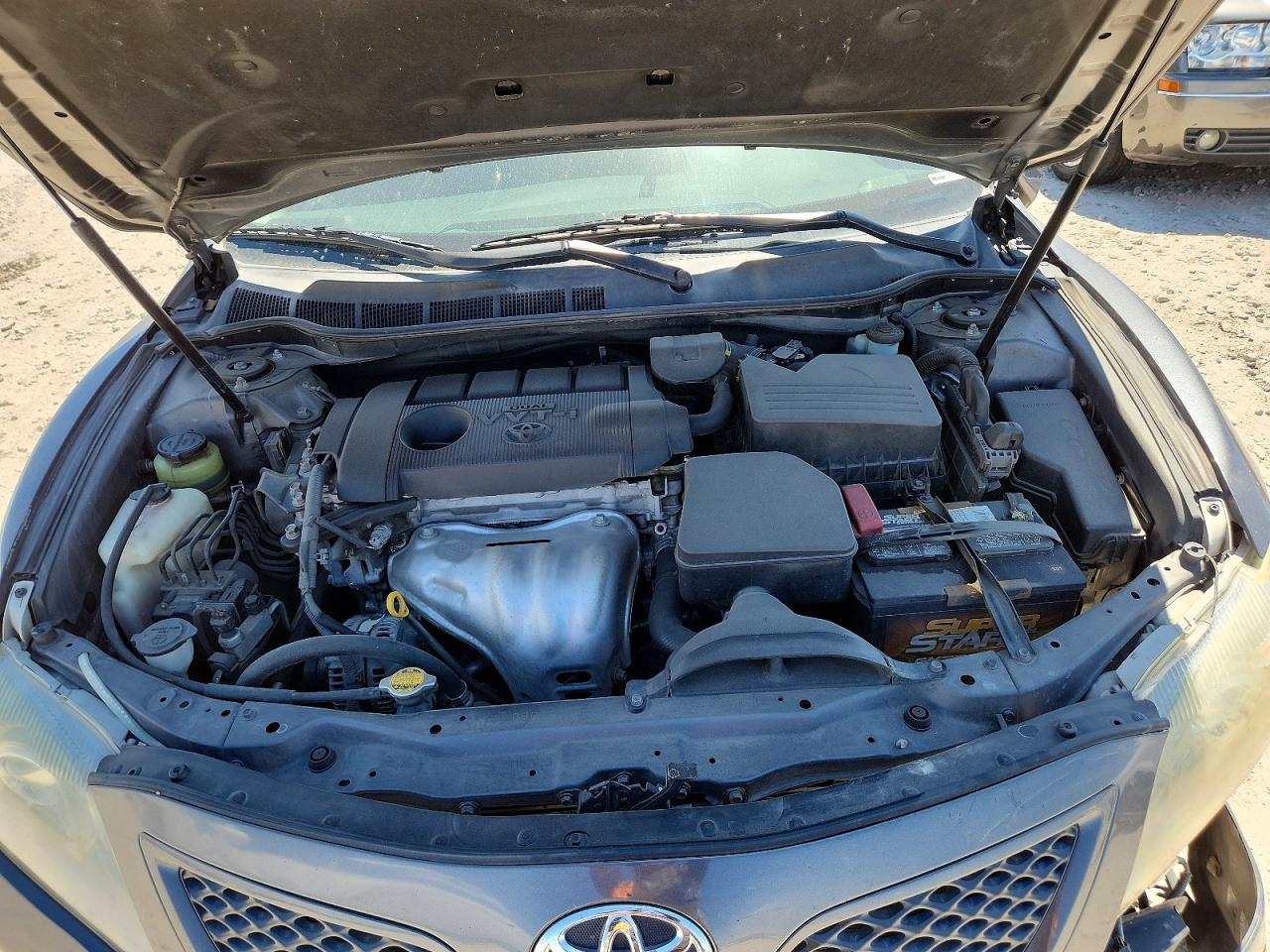 2011 TOYOTA CAMRY SE photo 21