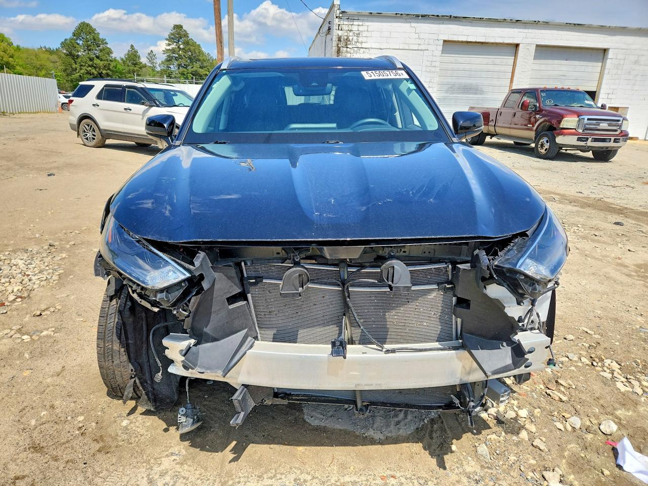 2024 TOYOTA HIGHLANDER XLE photo 13