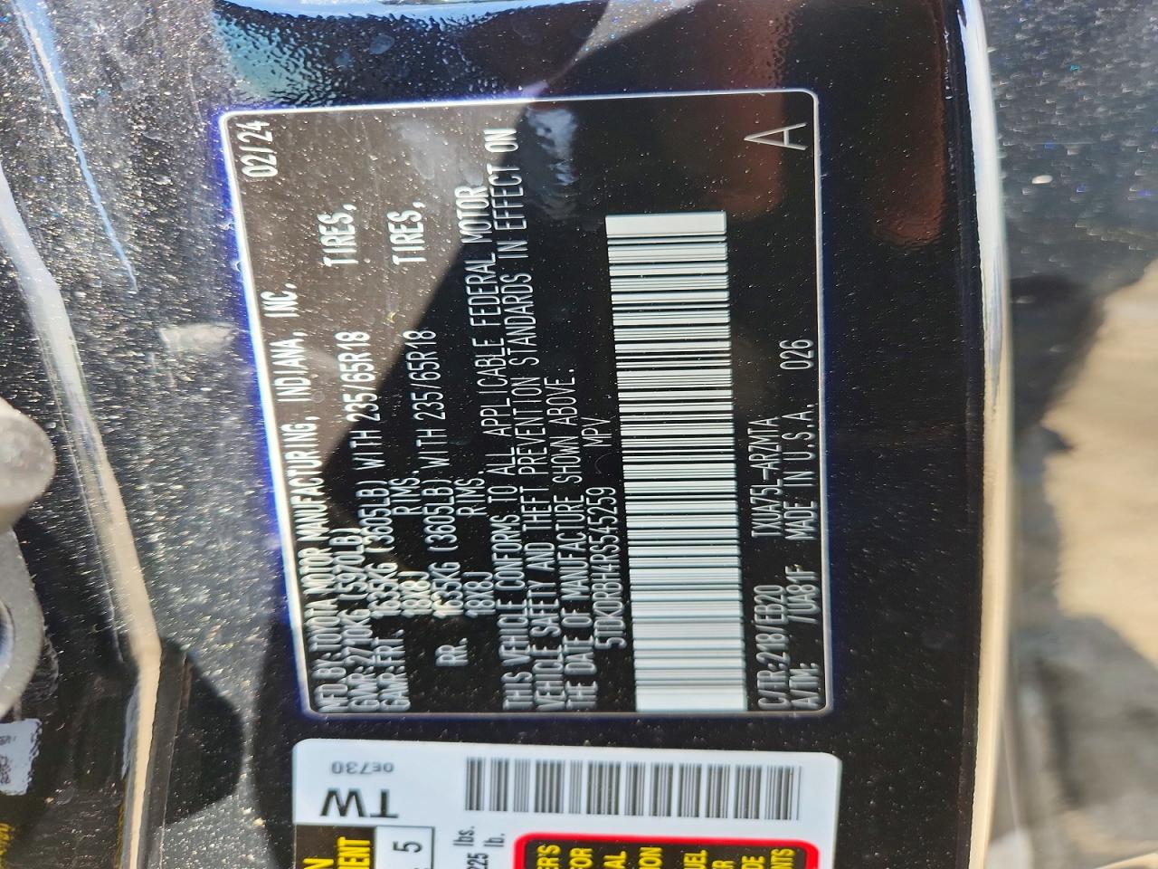 2024 TOYOTA HIGHLANDER XLE photo 40
