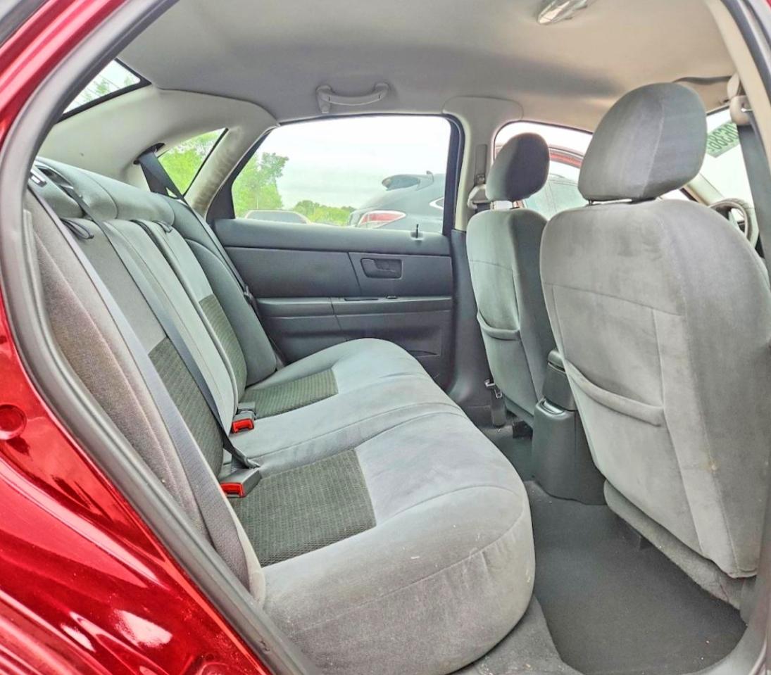 2004 FORD TAURUS SE photo 10