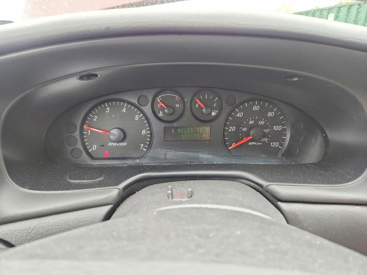 2004 FORD TAURUS SE photo 9
