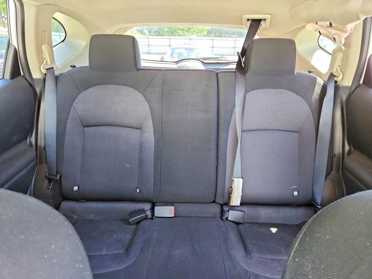 2011 NISSAN ROGUE S photo 10