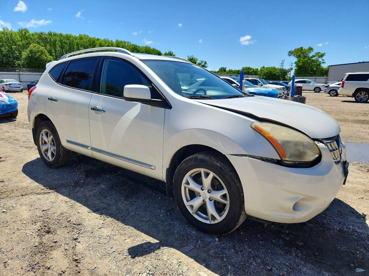 2011 NISSAN ROGUE S photo 4
