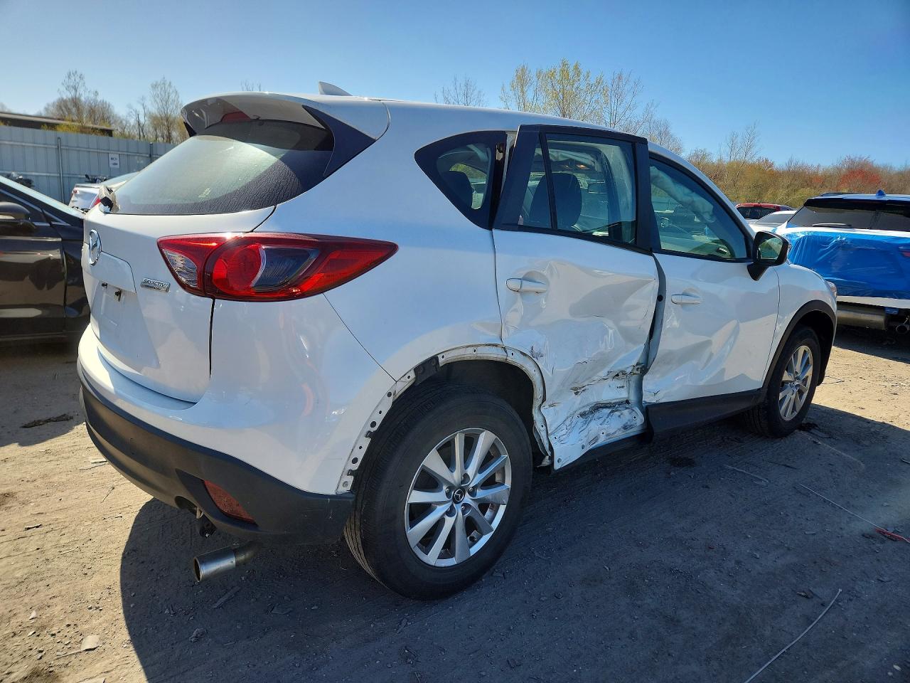 2016 MAZDA CX-5 SPORT photo 3