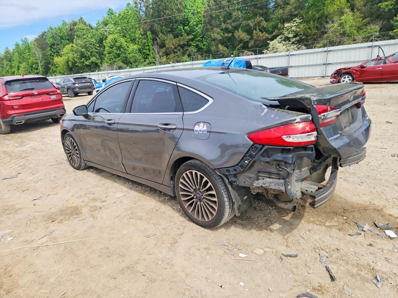 2017 FORD FUSION SE photo 4