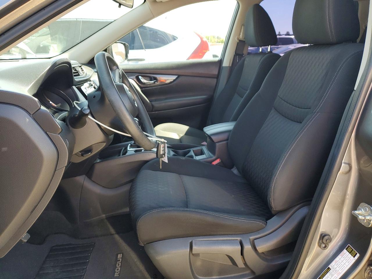 2018 NISSAN ROGUE S photo 19