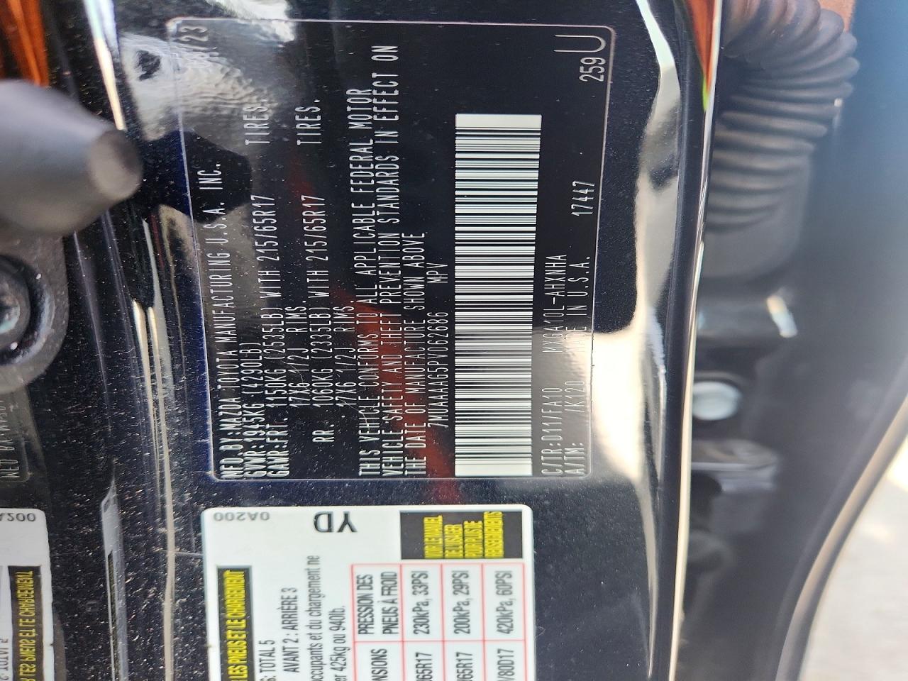 2023 TOYOTA COROLLA CROSS L photo 23