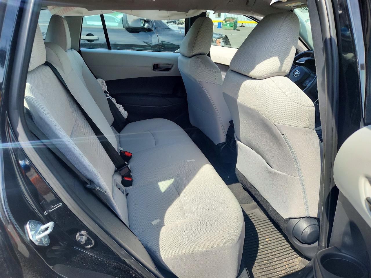 2023 TOYOTA COROLLA CROSS L photo 19