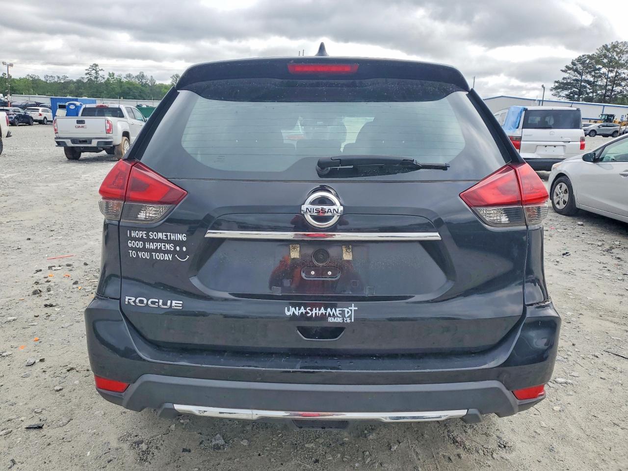2020 NISSAN ROGUE S photo 6