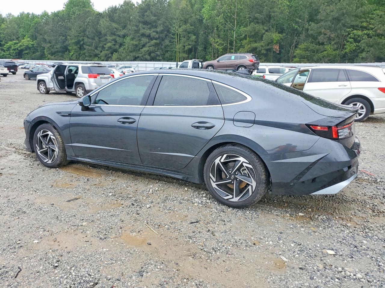 2024 HYUNDAI SONATA SEL photo 3