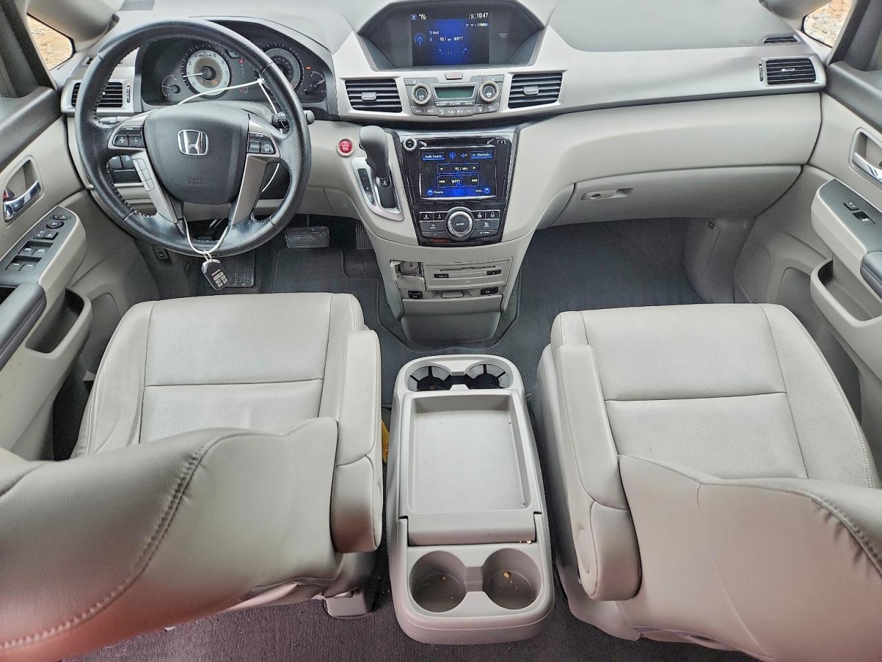 2016 HONDA ODYSSEY EXL photo 22