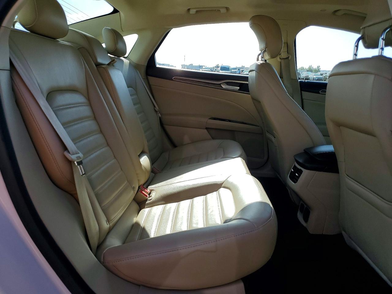 2013 FORD FUSION SE PHEV photo 28