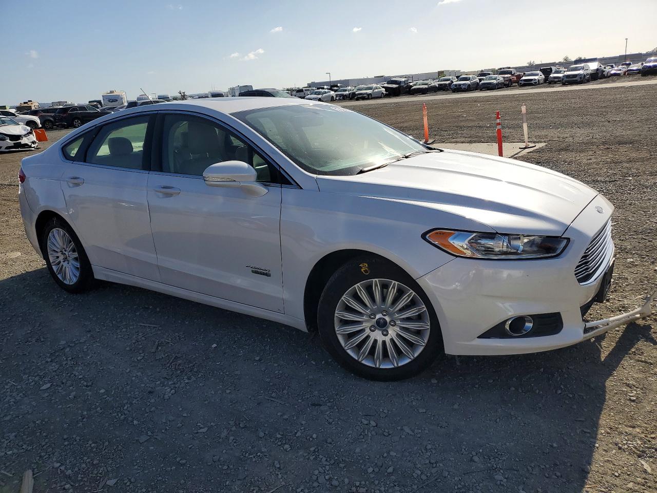 2013 FORD FUSION SE PHEV photo 10