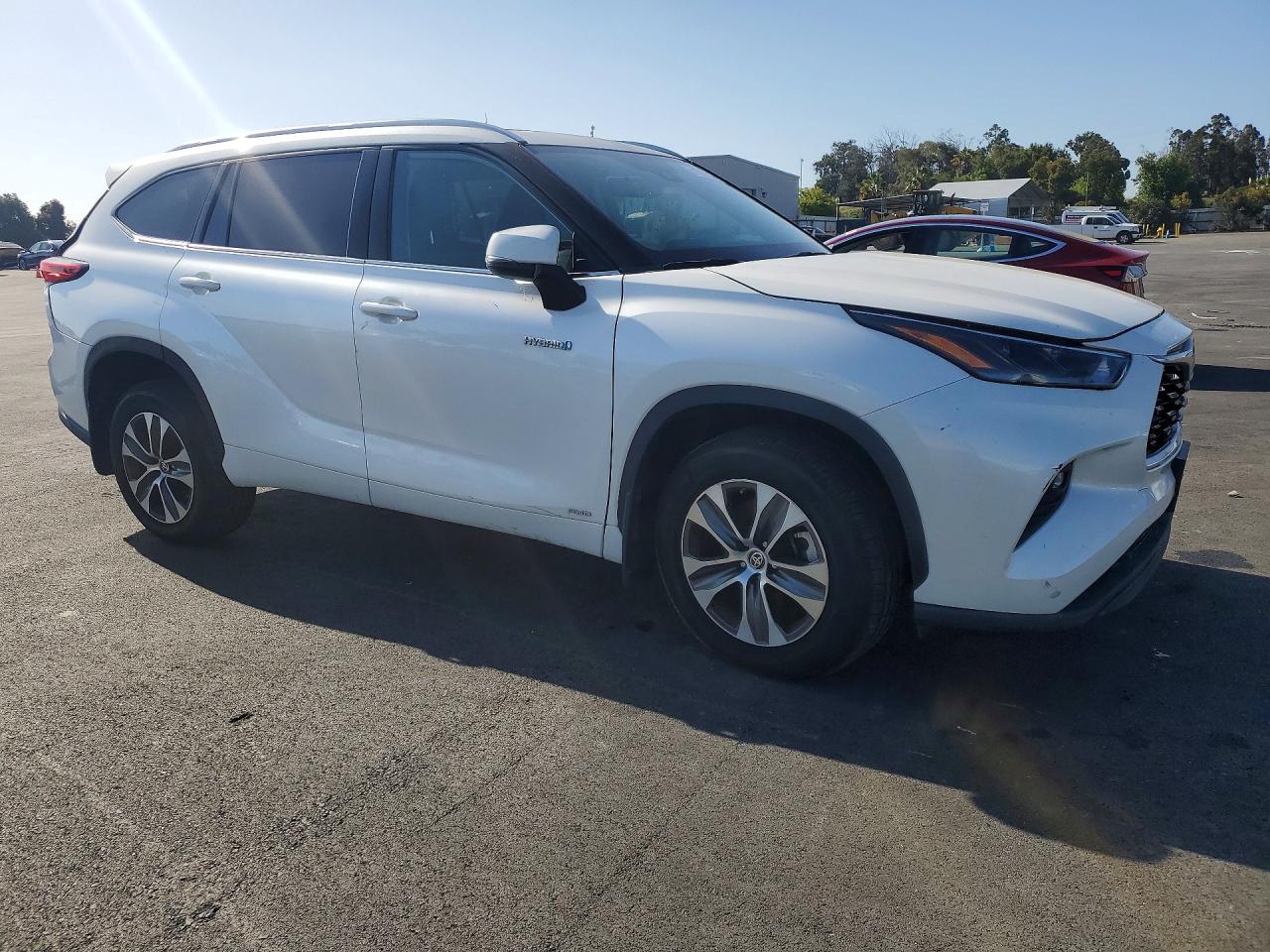 2021 TOYOTA HIGHLANDER HYBRID XLE photo 10