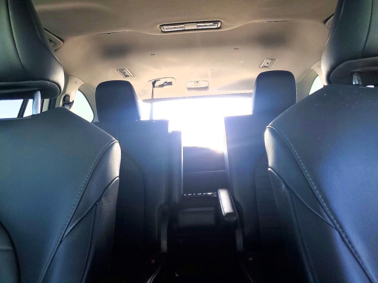 2021 TOYOTA HIGHLANDER HYBRID XLE photo 28