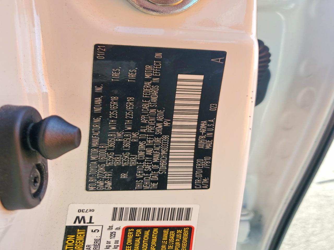2021 TOYOTA HIGHLANDER HYBRID XLE photo 37