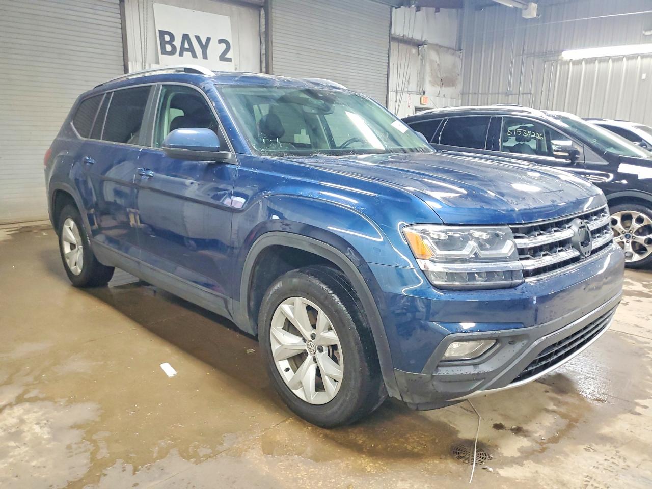 2018 VOLKSWAGEN ATLAS SE photo 4