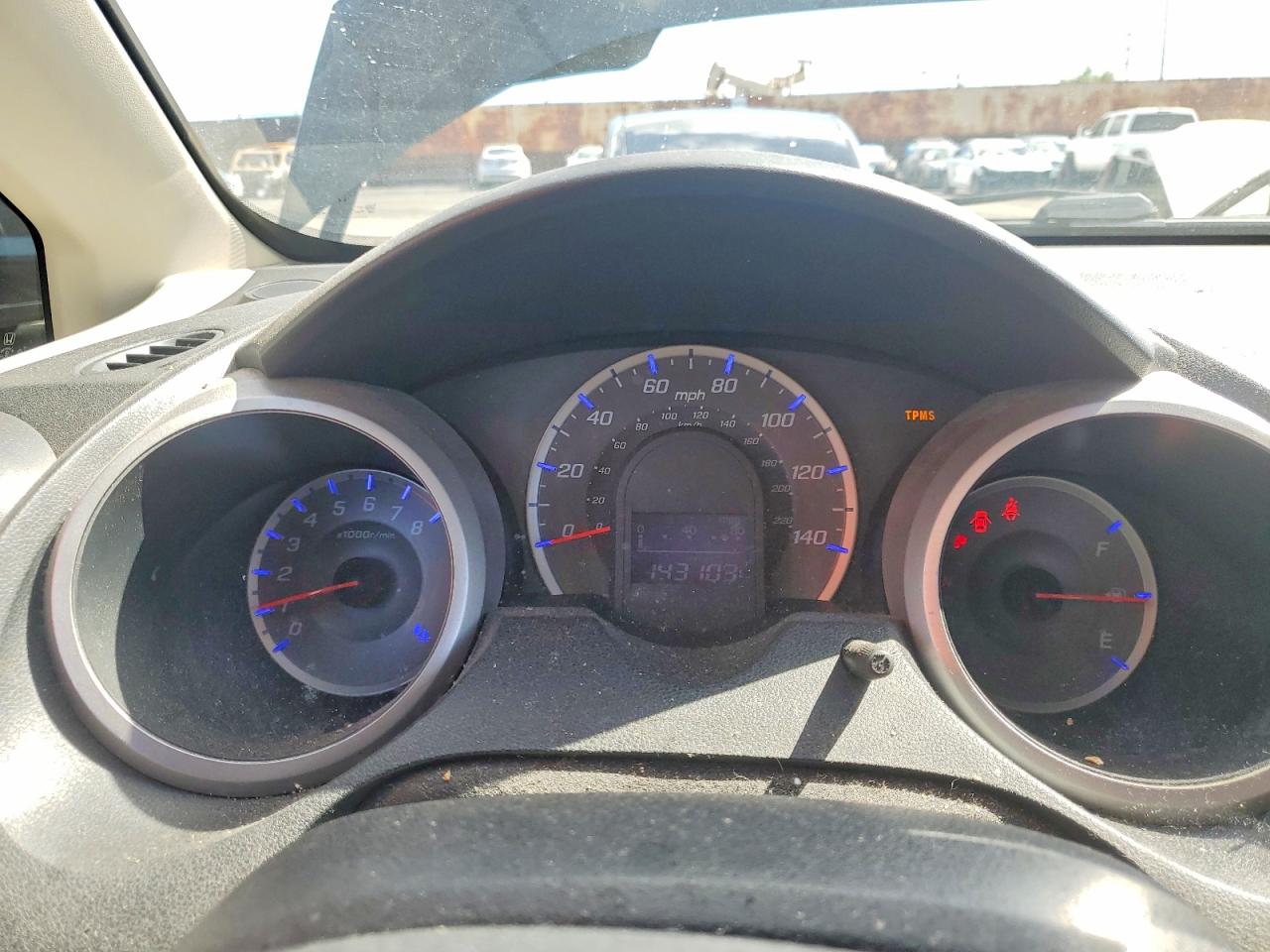 2013 HONDA FIT photo 25