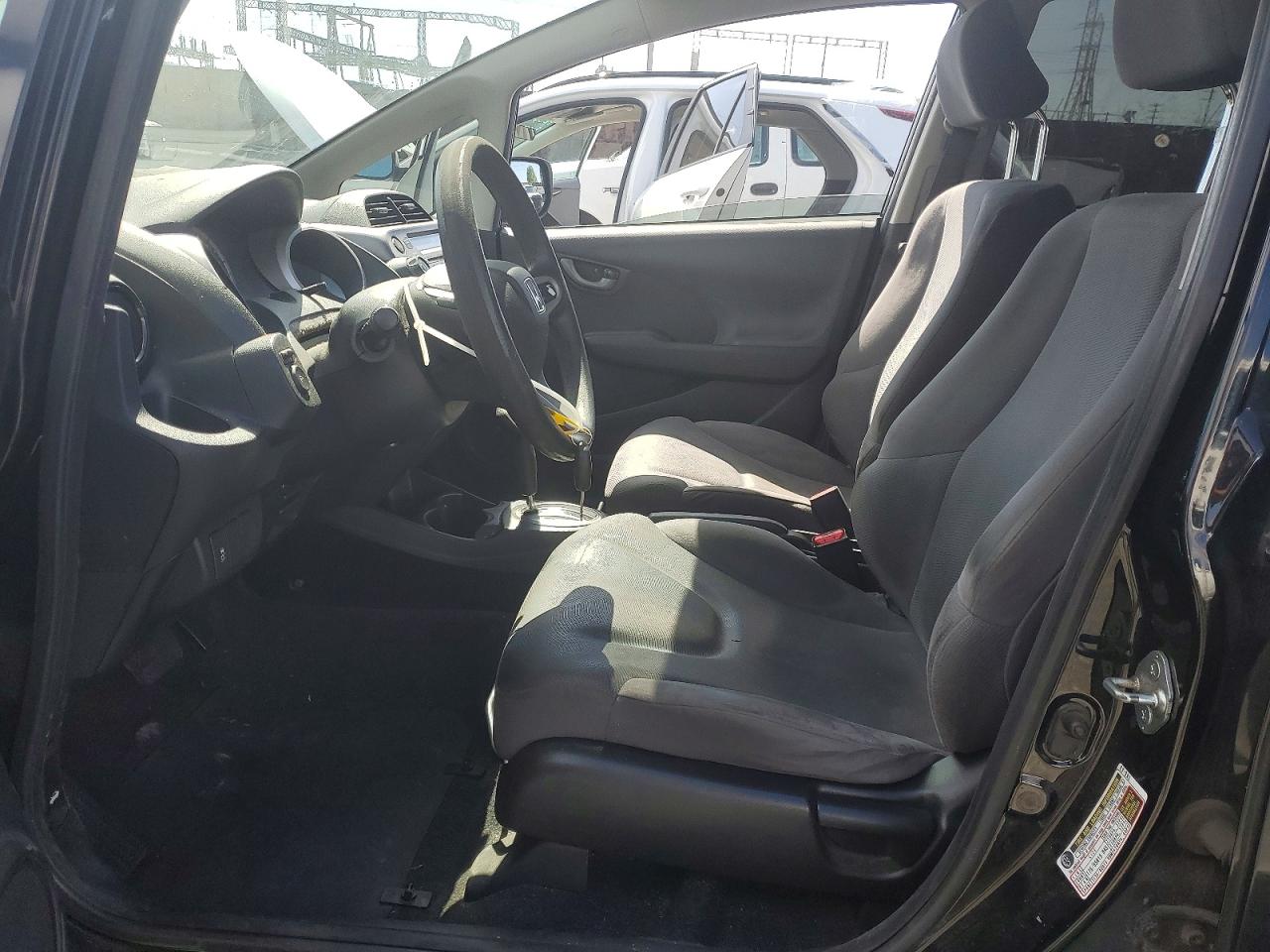 2013 HONDA FIT photo 19