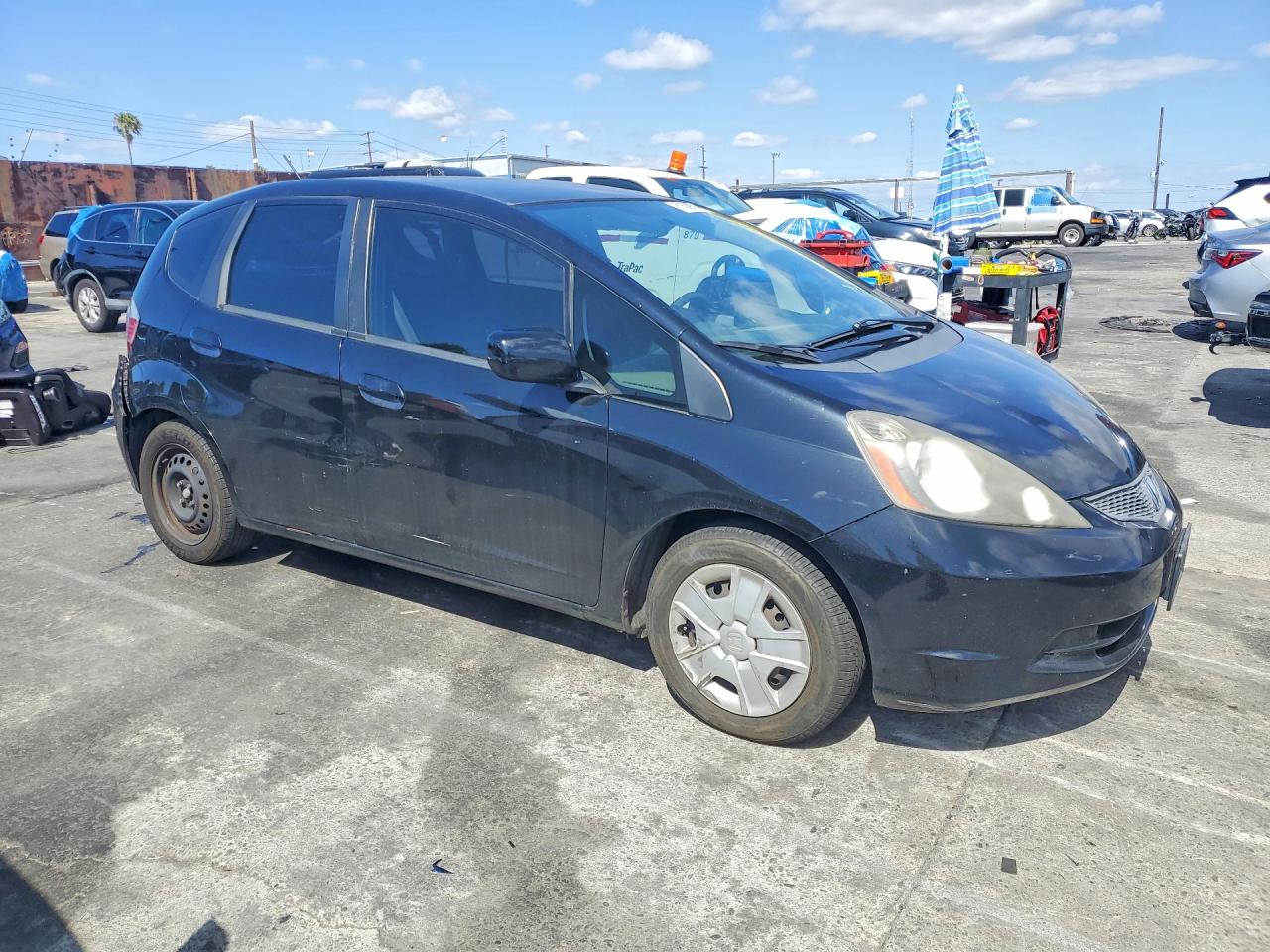 2013 HONDA FIT photo 10