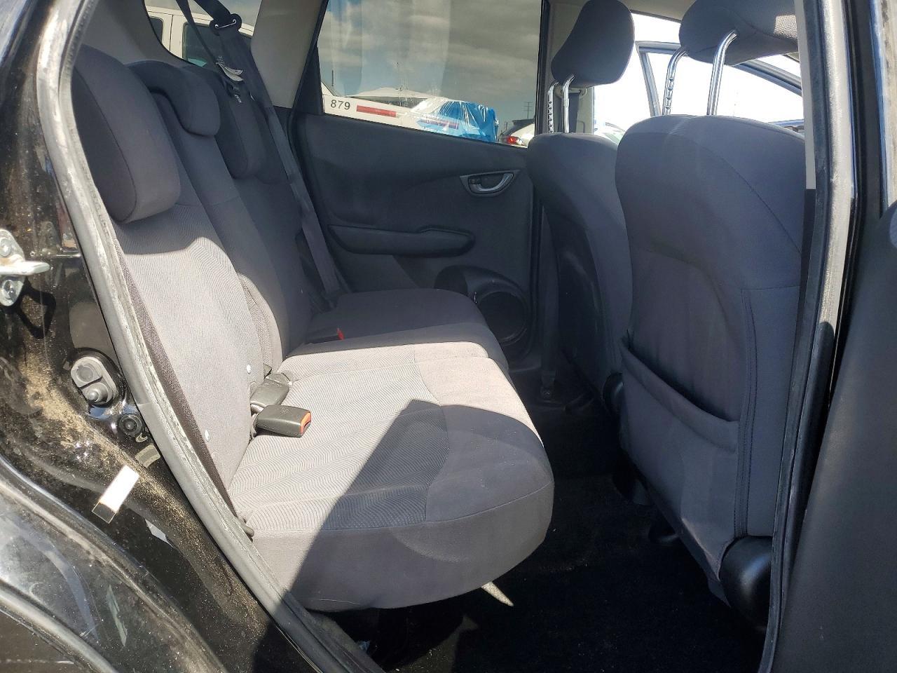 2013 HONDA FIT photo 28