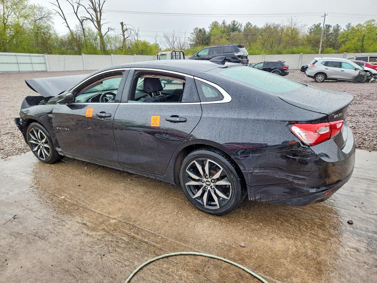2016 CHEVROLET MALIBU LT photo 3