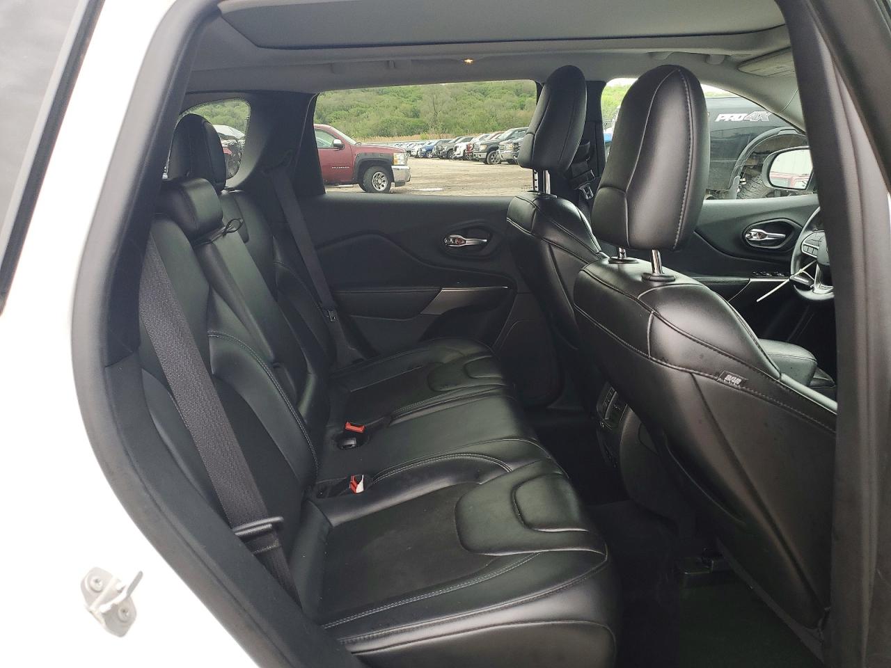 2019 JEEP CHEROKEE LATITUDE PLUS photo 21