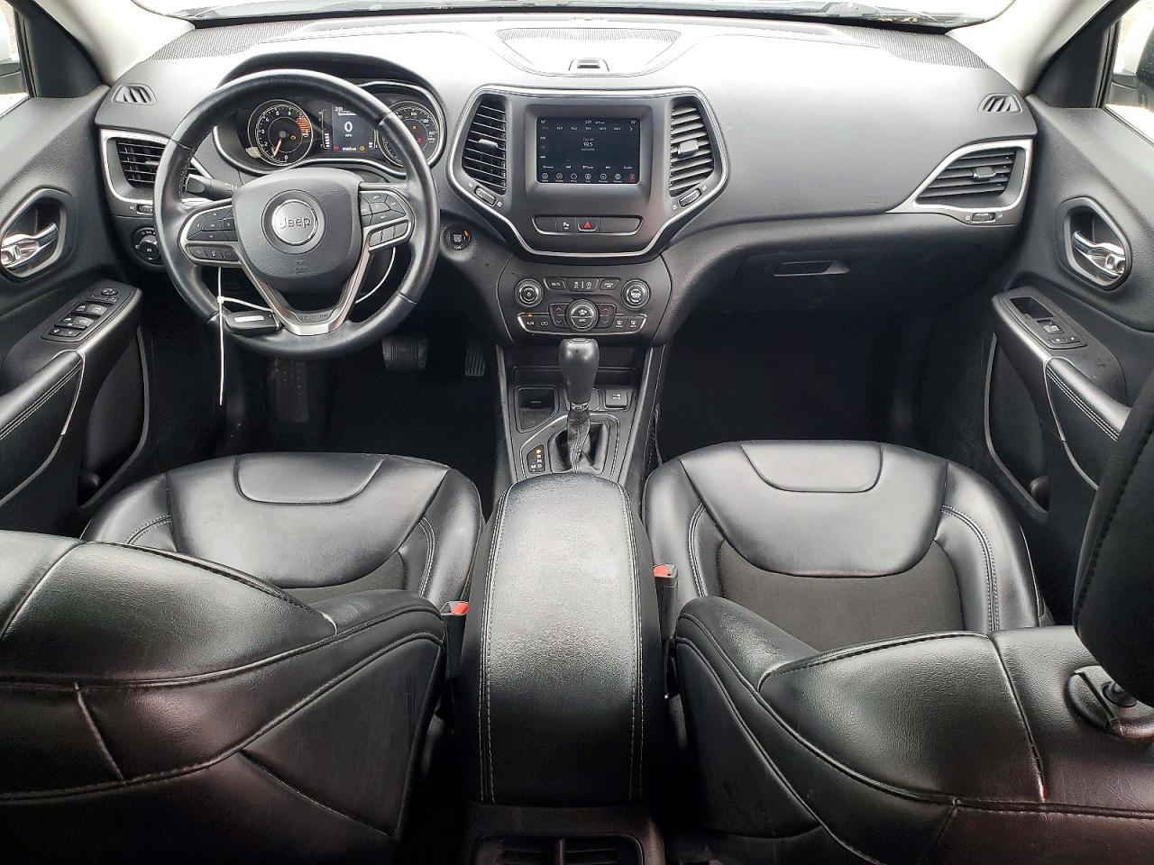 2019 JEEP CHEROKEE LATITUDE PLUS photo 15