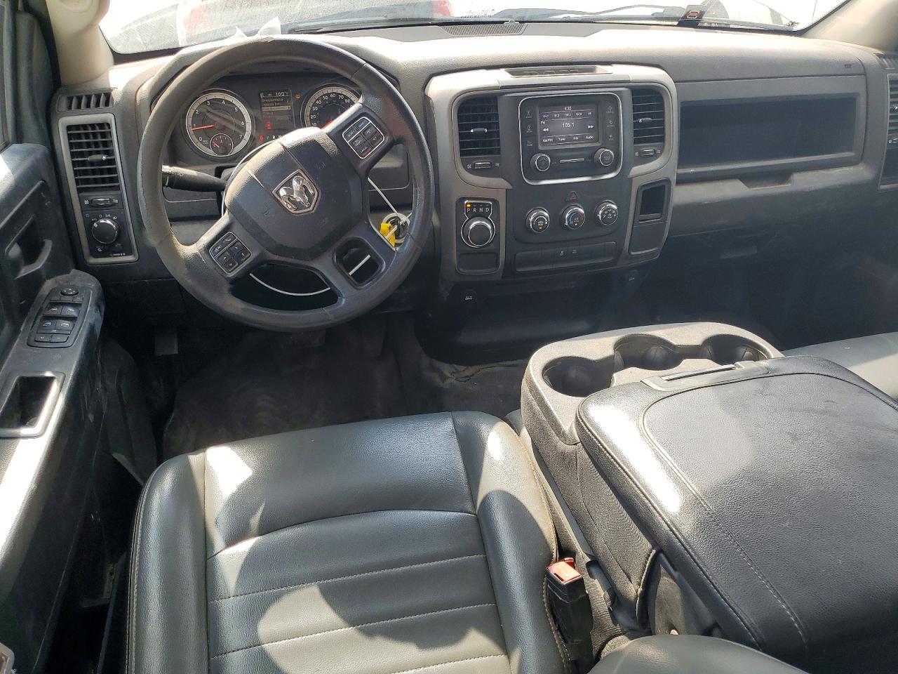 2021 RAM 1500 CLASSIC TRADESMAN photo 22